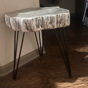Moving sale